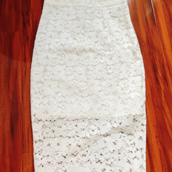 Marciano top and skirt - Picture 3 of 3